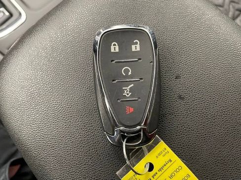 Used 2022 Chevrolet Equinox LT image 23