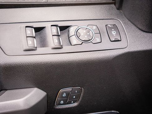 Used 2019 Ford F250 Platinum w/ Platinum Ultimate Package image 16