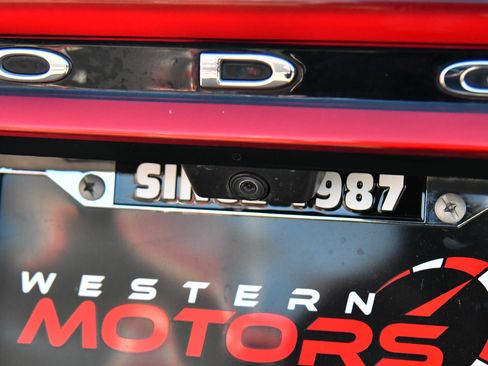 Used 2024 Dodge Durango GT image 43