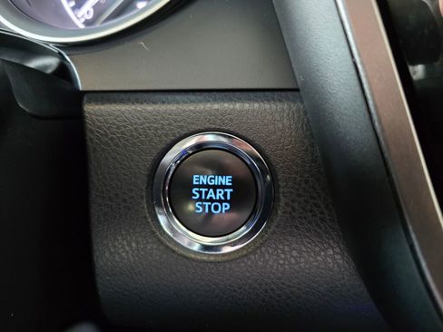 Used 2024 Toyota Camry XLE w/ Cold Weather Package FWD image 27