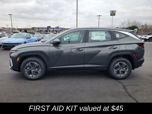 New 2026 Hyundai Tucson Blue SE AWD/4WD image 9