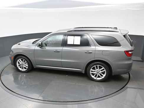 Used 2025 Dodge Durango R/T image 32