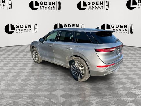 Used 2023 Lincoln Corsair Reserve w/ Equipment Group 201A FWD image 6