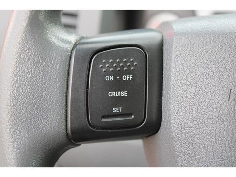 Used 2007 Dodge Ram 1500 Truck SLT image 14