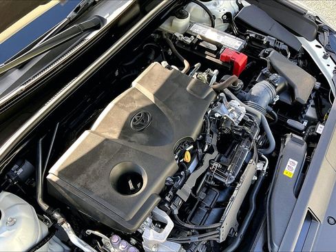 Used 2023 Toyota Camry SE image 32