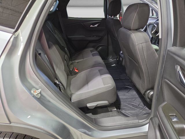 Used 2025 Chevrolet Blazer LT AWD/4WD image 26