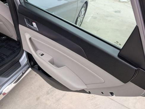Used 2015 Hyundai Sonata Sport image 32
