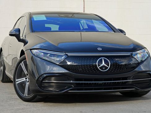 Used 2023 Mercedes-Benz EQS 450+ Sedan image 4