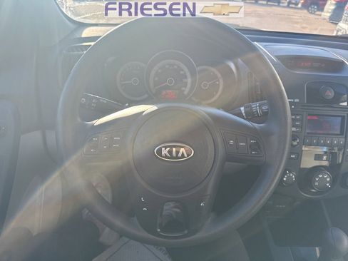 Used 2010 Kia Forte EX image 13