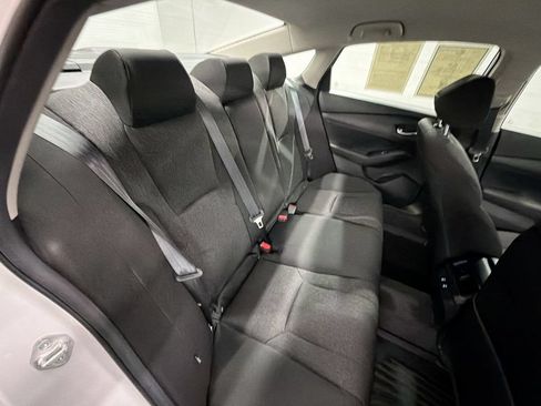 Used 2025 Honda Accord LX image 25