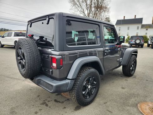 Used 2020 Jeep Wrangler Sport AWD/4WD image 8