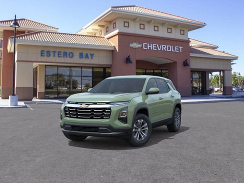 New 2026 Chevrolet Equinox LT AWD/4WD image 8