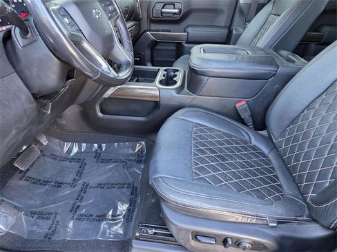 Used 2020 Chevrolet Silverado 1500 LT Trail Boss image 6