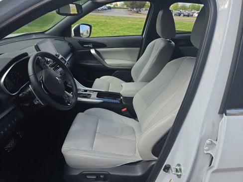 Used 2025 Mitsubishi Eclipse Cross SEL image 15