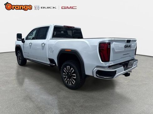 New 2026 GMC Sierra 2500 Denali Ultimate AWD/4WD image 5