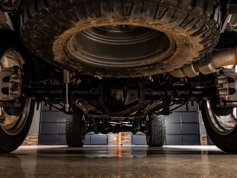 Used 2023 Ford F250 Lariat image 16