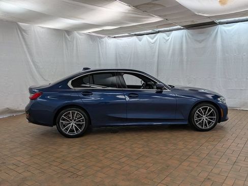 Used 2019 BMW 330i xDrive Sedan w/ Convenience Package AWD/4WD image 8