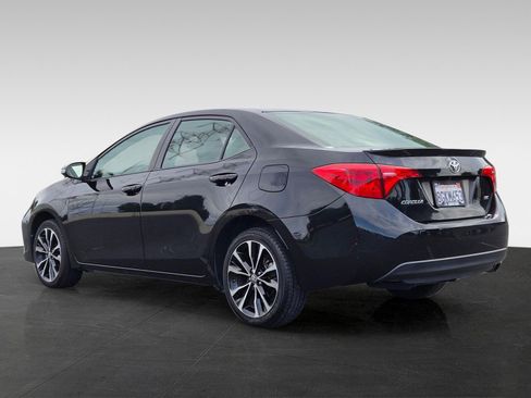 Used 2019 Toyota Corolla SE FWD image 6