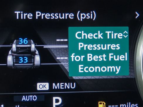 Certified 2023 Nissan Rogue S image 32