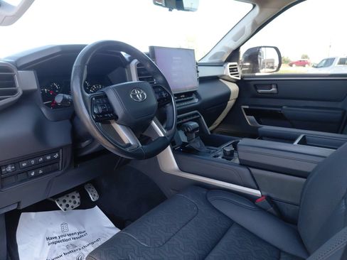 Used 2022 Toyota Tundra Limited w/ TRD Off-Road Package AWD/4WD image 24
