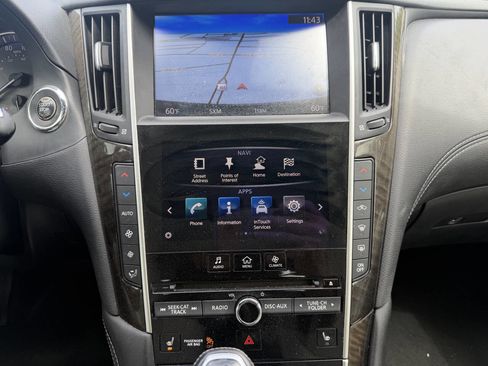 Used 2017 INFINITI Q60 3.0t w/ Premium Plus Package 3.0T image 28