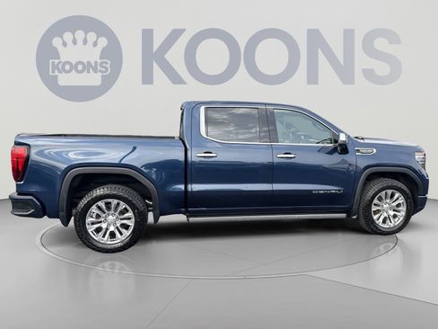Used 2023 GMC Sierra 1500 Denali w/ Technology Package AWD/4WD image 12