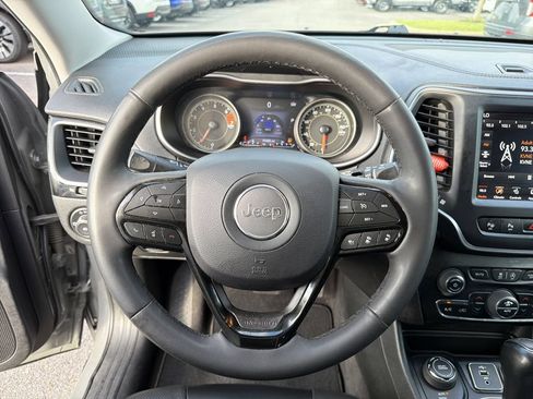 Used 2023 Jeep Cherokee Altitude Lux AWD/4WD image 24