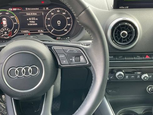 Used 2017 Audi A3 e-tron Prestige w/ Prestige Package FWD image 39