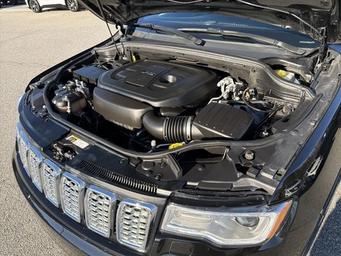 Used 2020 Jeep Grand Cherokee Summit image 23