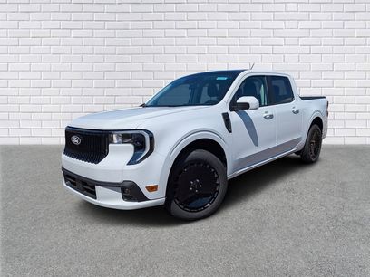 New 2025 Ford Maverick Lobo