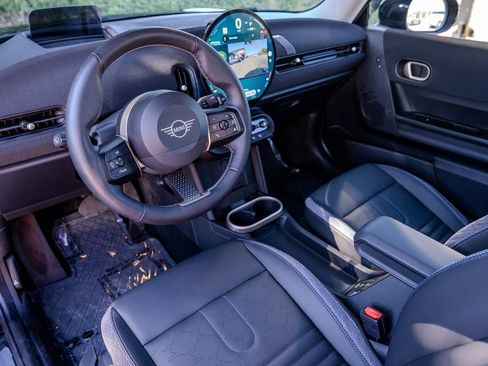 Used 2025 MINI Cooper S image 4