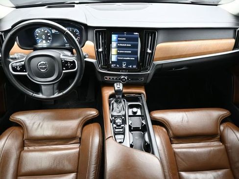 Used 2019 Volvo V90 T5 Inscription w/ Advanced Package FWD image 16
