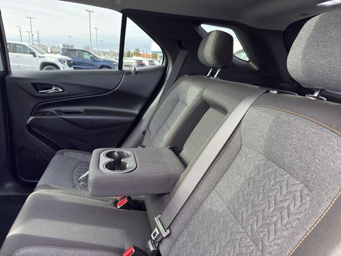 Used 2022 Chevrolet Equinox LT image 34