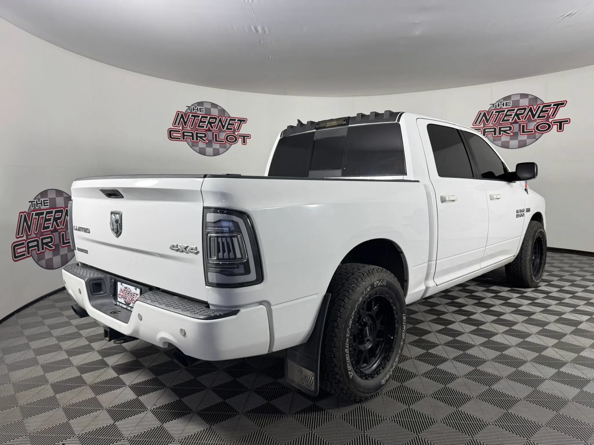 Used 2015 RAM 1500 Limited AWD/4WD image 7