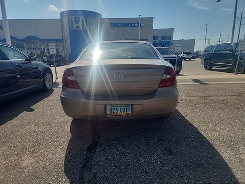 Used 2007 Buick LaCrosse CX FWD image 10