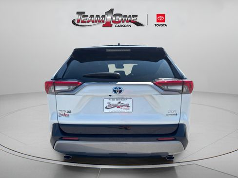 Used 2023 Toyota RAV4 XSE AWD/4WD image 6