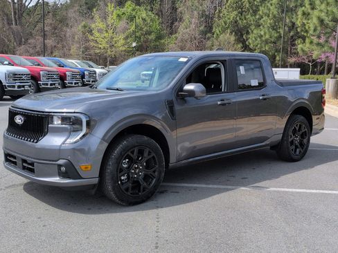 New 2026 Ford Maverick Lobo AWD/4WD image 4