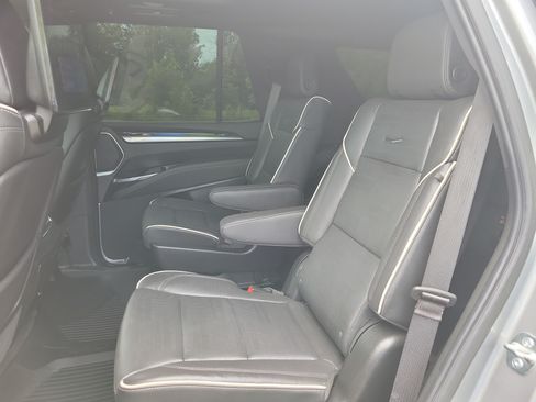 Used 2026 Cadillac Escalade Sport w/ Touring Package AWD/4WD image 16