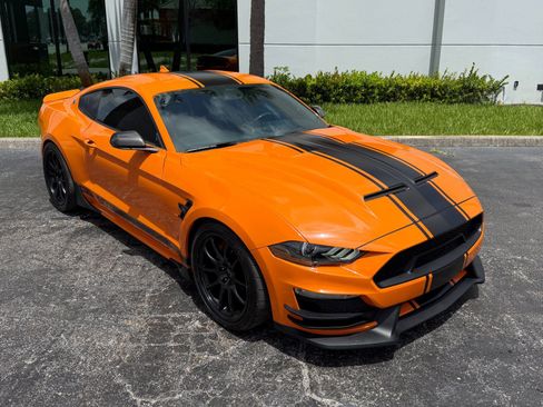 Used 2020 Ford Mustang GT Premium w/ GT Performance Package RWD image 6