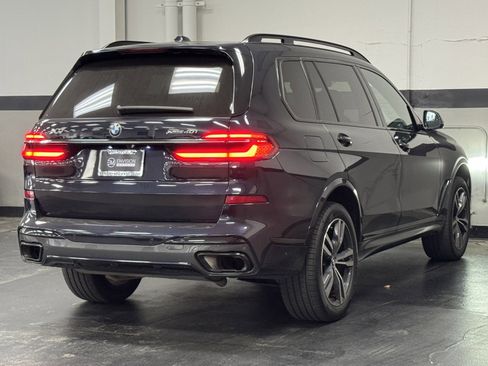 Used 2023 BMW X7 xDrive40i w/ M Sport Package image 11