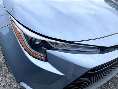 Used 2024 Toyota Corolla LE FWD image 33