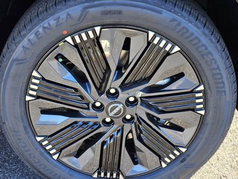 New 2026 Nissan Murano Platinum w/ Cargo Package AWD/4WD image 10