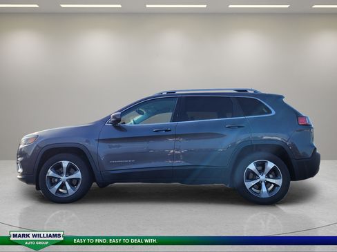 Used 2019 Jeep Cherokee Limited AWD/4WD image 7