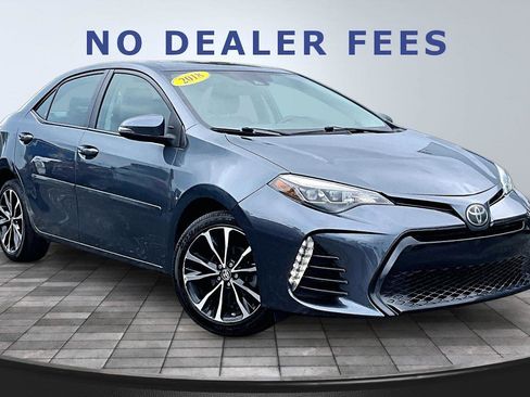 Used 2018 Toyota Corolla SE w/ Body Protection Package FWD image 3