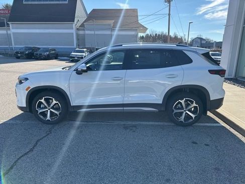 New 2026 Volkswagen Tiguan SE image 4