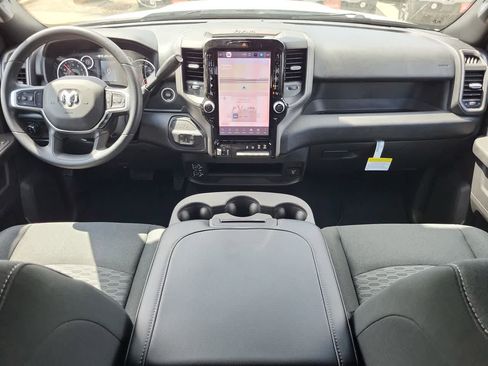 New 2026 RAM 2500 Tradesman AWD/4WD image 18