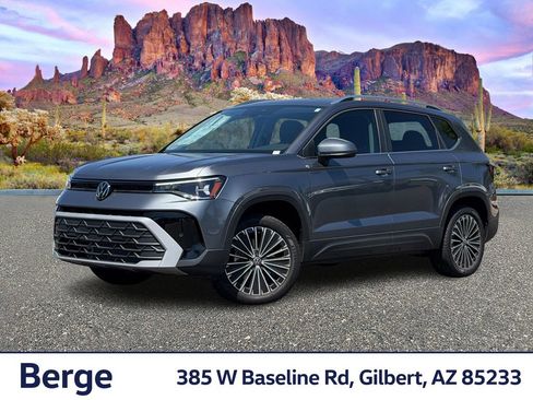 New 2026 Volkswagen Taos SE FWD image 1