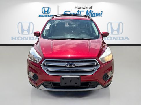 Used 2018 Ford Escape SE AWD/4WD image 2
