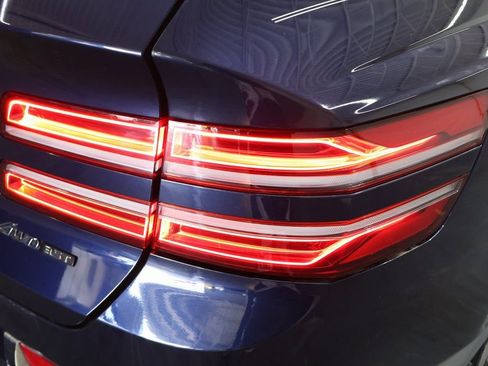 Used 2022 Genesis GV80 3.5T Advanced + image 32