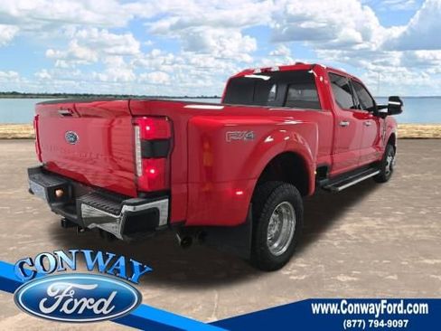 Used 2023 Ford F350 Lariat w/ Chrome Package image 4